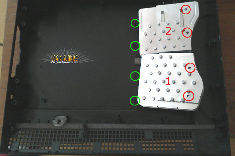 Démonter et changer la pâte thermique sur PS3 80Go CECHK04