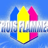 Photo de trois flammes