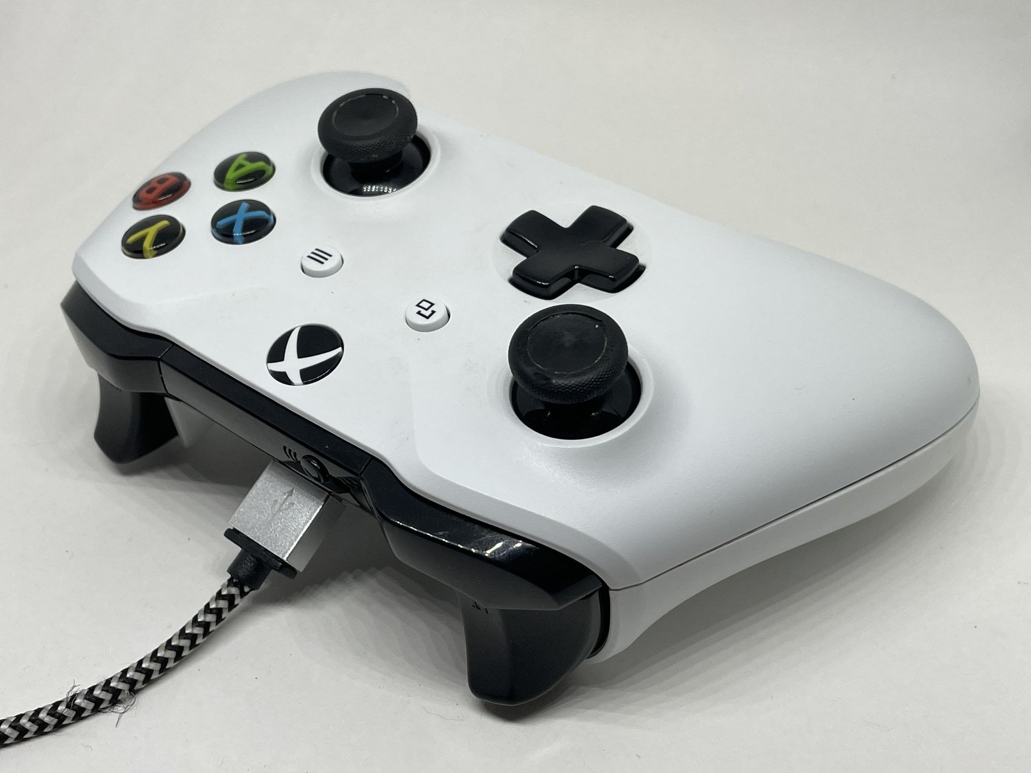 Xbox Series S : la console mentionnée sur une boîte de manette